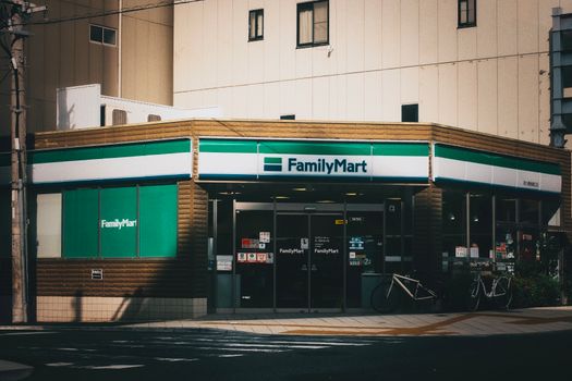Fachada de la tienda Juguvera en Ciudad de México